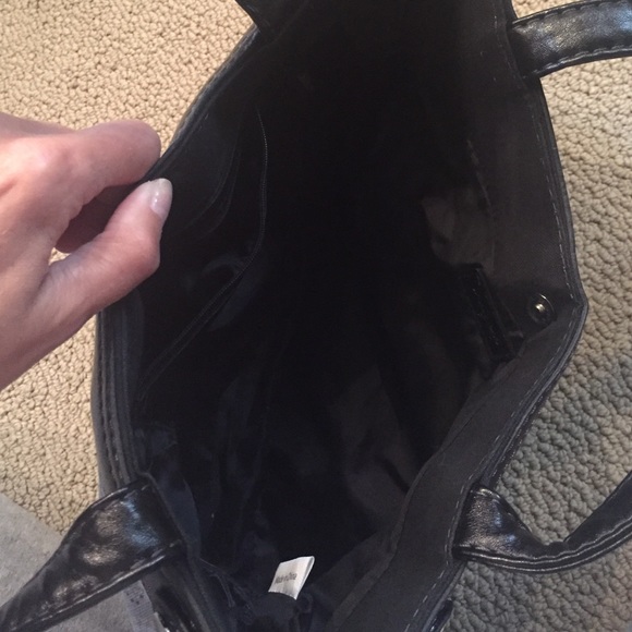 COPY - Thirtyone black purse with black and gray … - Picture 2 of 2